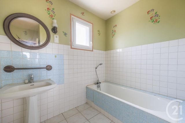 maison à vendre - 4 pièces - 87.98 m2 - LES MOITIERS D ALLONNE - 50 - BASSE-NORMANDIE - Century 21 Chevet Immobilier