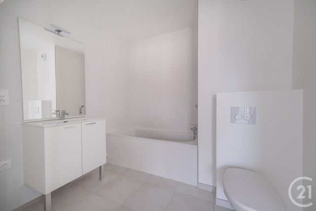 Appartement T2 à vendre - 2 pièces - 43.9 m2 - BARNEVILLE CARTERET - 50 - BASSE-NORMANDIE - Century 21 Chevet Immobilier