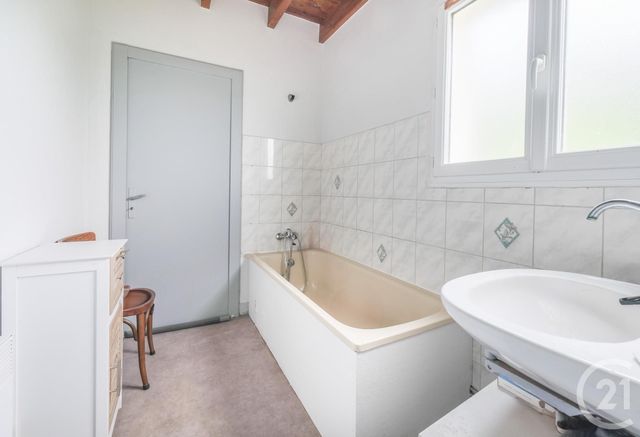 maison à vendre - 4 pièces - 74.28 m2 - SORTOSVILLE EN BEAUMONT - 50 - BASSE-NORMANDIE - Century 21 Chevet Immobilier