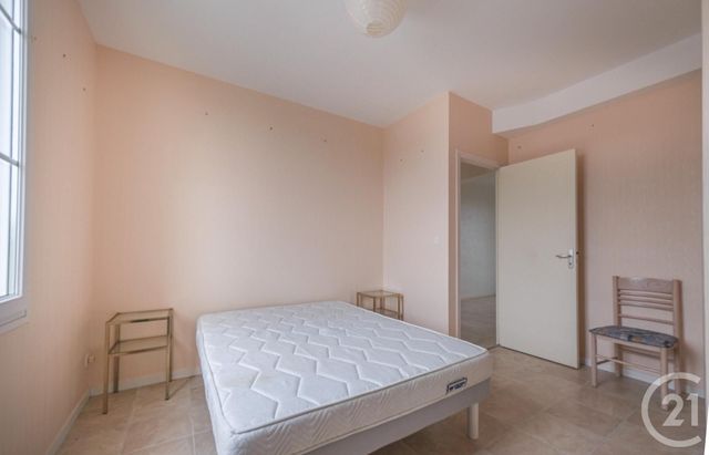 Appartement T3 à vendre - 3 pièces - 71.79 m2 - BARNEVILLE CARTERET - 50 - BASSE-NORMANDIE - Century 21 Chevet Immobilier