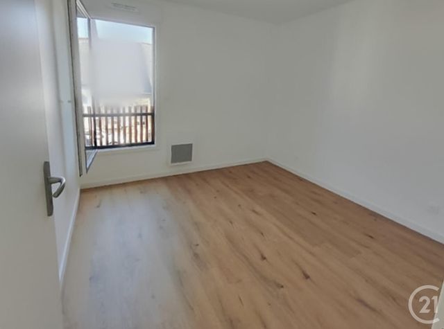 Appartement T3 à vendre - 3 pièces - 62.5 m2 - BARNEVILLE CARTERET - 50 - BASSE-NORMANDIE - Century 21 Chevet Immobilier