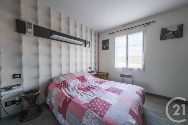 maison à vendre - 5 pièces - 106.42 m2 - ST GERMAIN LE GAILLARD - 50 - BASSE-NORMANDIE - Century 21 Chevet Immobilier