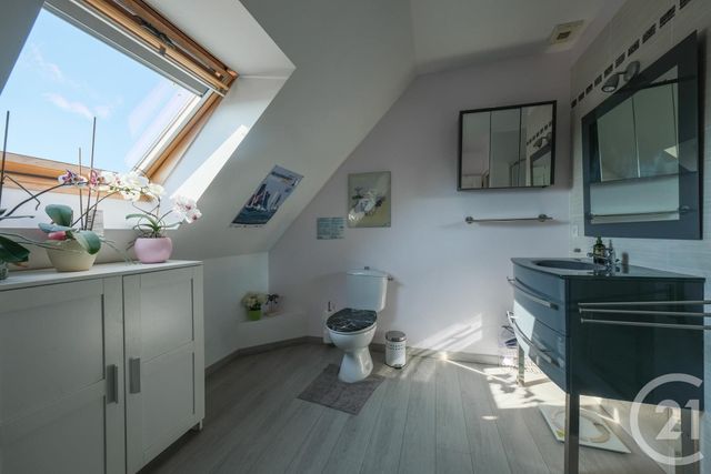 maison à vendre - 5 pièces - 106.42 m2 - ST GERMAIN LE GAILLARD - 50 - BASSE-NORMANDIE - Century 21 Chevet Immobilier