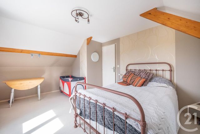 maison à vendre - 6 pièces - 124.99 m2 - RAUVILLE LA PLACE - 50 - BASSE-NORMANDIE - Century 21 Chevet Immobilier