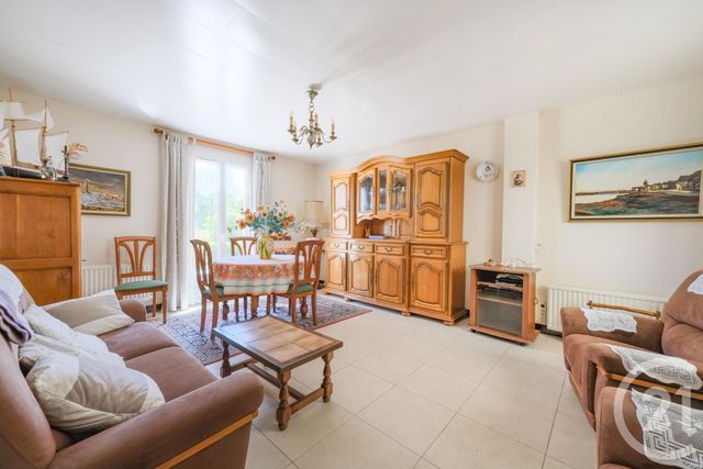 maison à vendre - 4 pièces - 70.87 m2 - FIERVILLE LES MINES - 50 - BASSE-NORMANDIE - Century 21 Chevet Immobilier