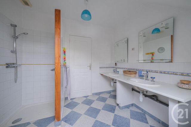 maison à vendre - 5 pièces - 123.35 m2 - ST GERMAIN LE GAILLARD - 50 - BASSE-NORMANDIE - Century 21 Chevet Immobilier