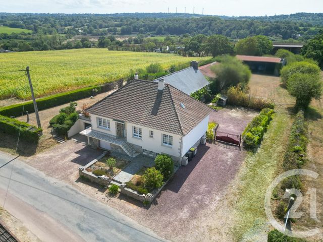 maison à vendre - 4 pièces - 100.13 m2 - BRICQUEBEC EN COTENTIN - 50 - BASSE-NORMANDIE - Century 21 Chevet Immobilier