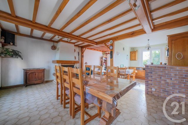 maison à vendre - 6 pièces - 119.34 m2 - ST GERMAIN LE GAILLARD - 50 - BASSE-NORMANDIE - Century 21 Chevet Immobilier