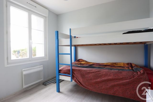 Appartement F3 à vendre - 3 pièces - 43.2 m2 - BARNEVILLE CARTERET - 50 - BASSE-NORMANDIE - Century 21 Chevet Immobilier Appartement F3 à vendre - 3 pièces - 43.2 m2 - BARNEVILLE CARTERET - 50 - BASSE-NORMANDIE - Century 21 Chevet Immobilier