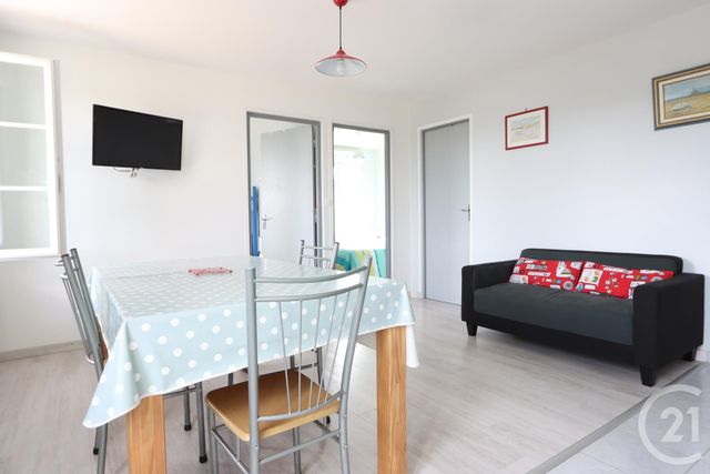 Appartement F3 à vendre - 3 pièces - 43.2 m2 - BARNEVILLE CARTERET - 50 - BASSE-NORMANDIE - Century 21 Chevet Immobilier Appartement F3 à vendre - 3 pièces - 43.2 m2 - BARNEVILLE CARTERET - 50 - BASSE-NORMANDIE - Century 21 Chevet Immobilier