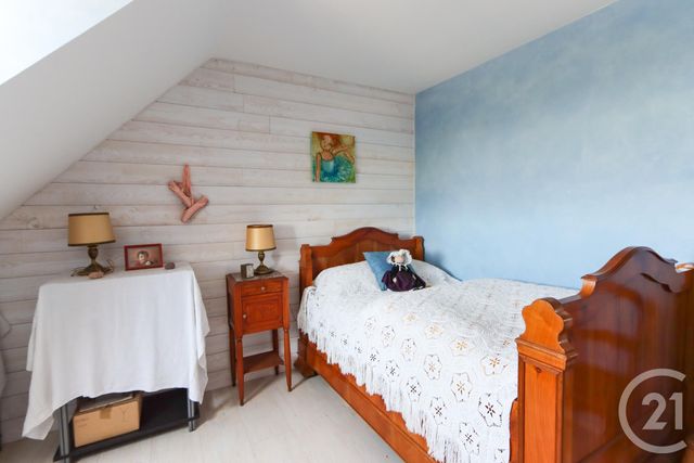 Afficher la photo en grand maison à vendre - 6 pièces - 152.45 m2 - SURTAINVILLE - 50 - BASSE-NORMANDIE - Century 21 Chevet Immobilier