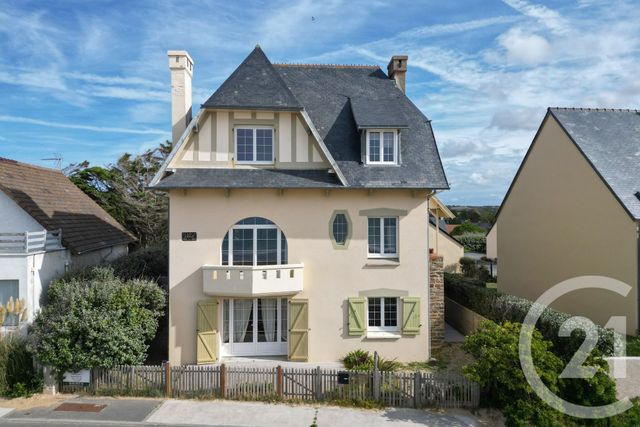 maison à vendre - 7 pièces - 157.33 m2 - ST JEAN DE LA RIVIERE - 50 - BASSE-NORMANDIE - Century 21 Chevet Immobilier