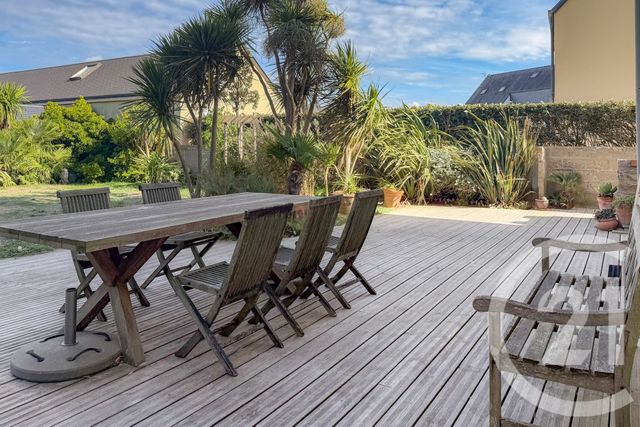 maison à vendre - 7 pièces - 157.33 m2 - ST JEAN DE LA RIVIERE - 50 - BASSE-NORMANDIE - Century 21 Chevet Immobilier