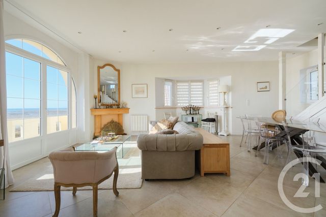 maison à vendre - 7 pièces - 157.33 m2 - ST JEAN DE LA RIVIERE - 50 - BASSE-NORMANDIE - Century 21 Chevet Immobilier